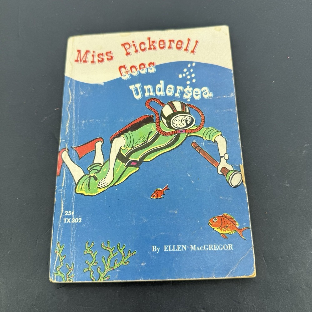 Miss Pickerell Goes Undersea by Ellen MacGregor Paperback Book 2nd Printing 1961